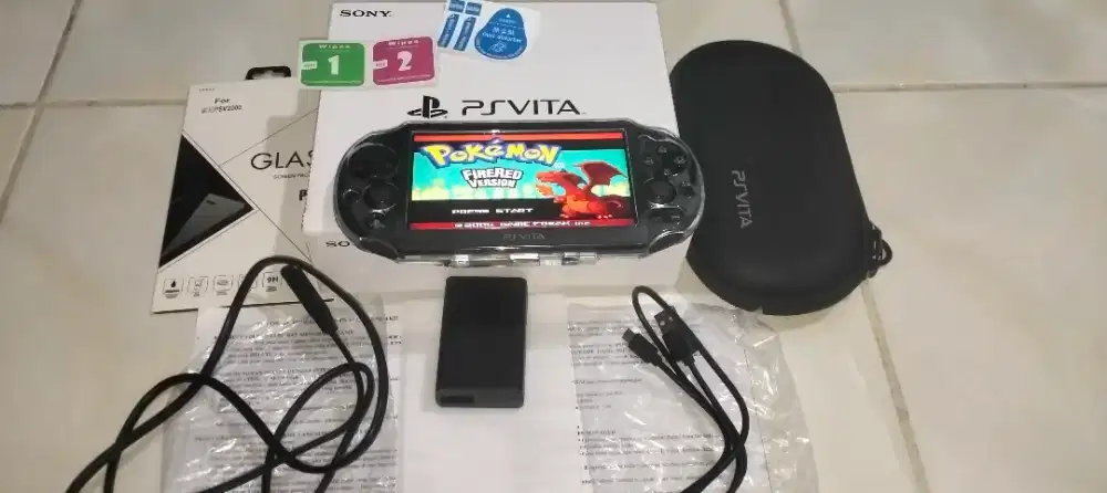 PS Vita Slim Fullset Fullgames PSP PSvita NintendoKlasik SEGASNES