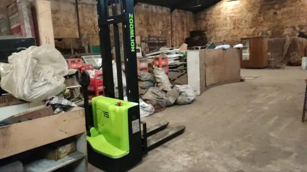 Electric Stacker Zoomlion DB15E Keadaan Mulus Harga Miring