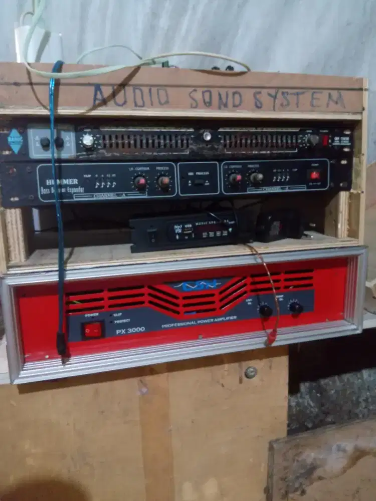 Sound system panggung