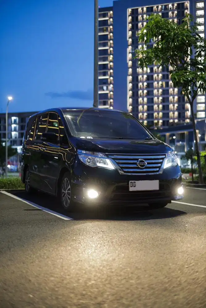 Nissan Serena 2016 (Plat DD Panjang)
