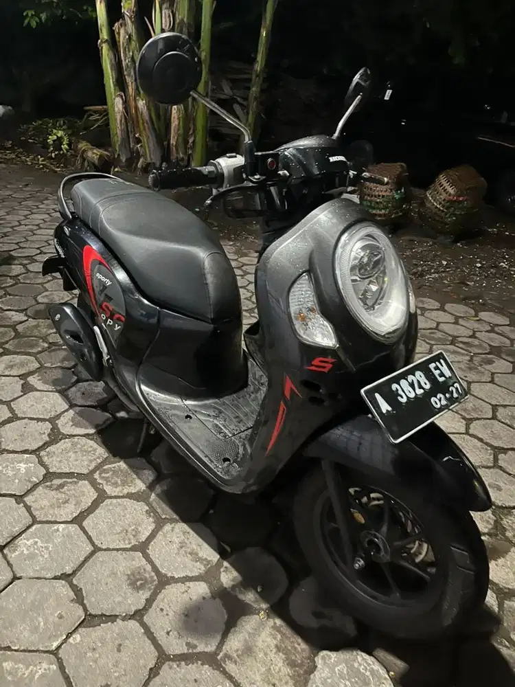 Scoopy Tahun 2022