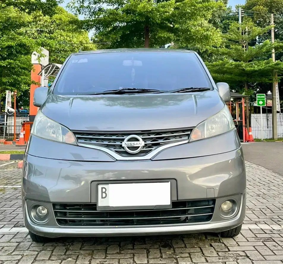 Nissan Evalia HWS AT 2014