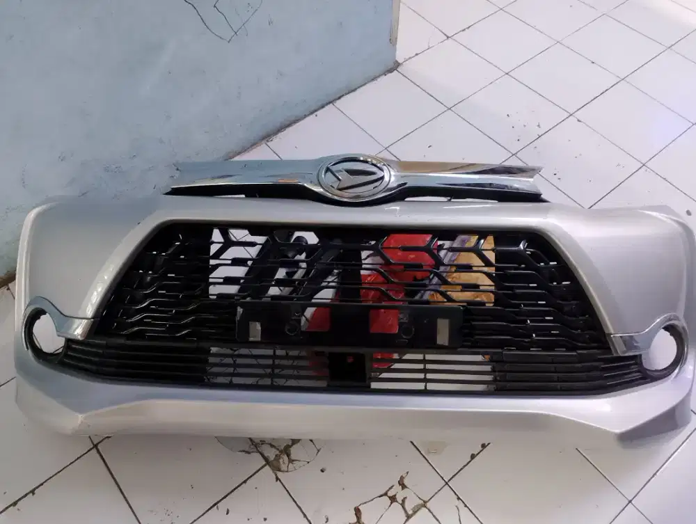 Bumper depan veloz ori 2018 warna silver