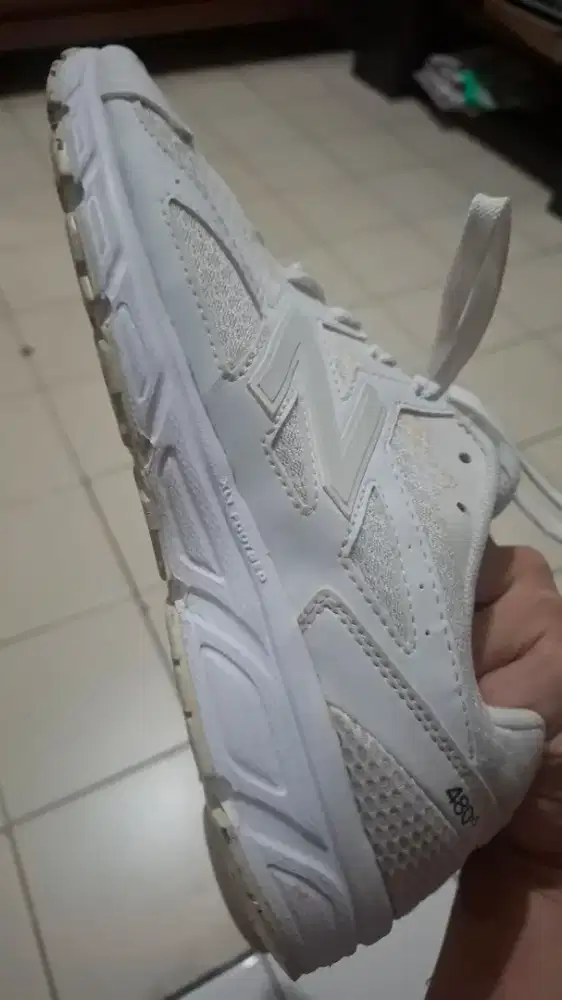 Nb 480 V5 Triple Whte 405-41//26 )