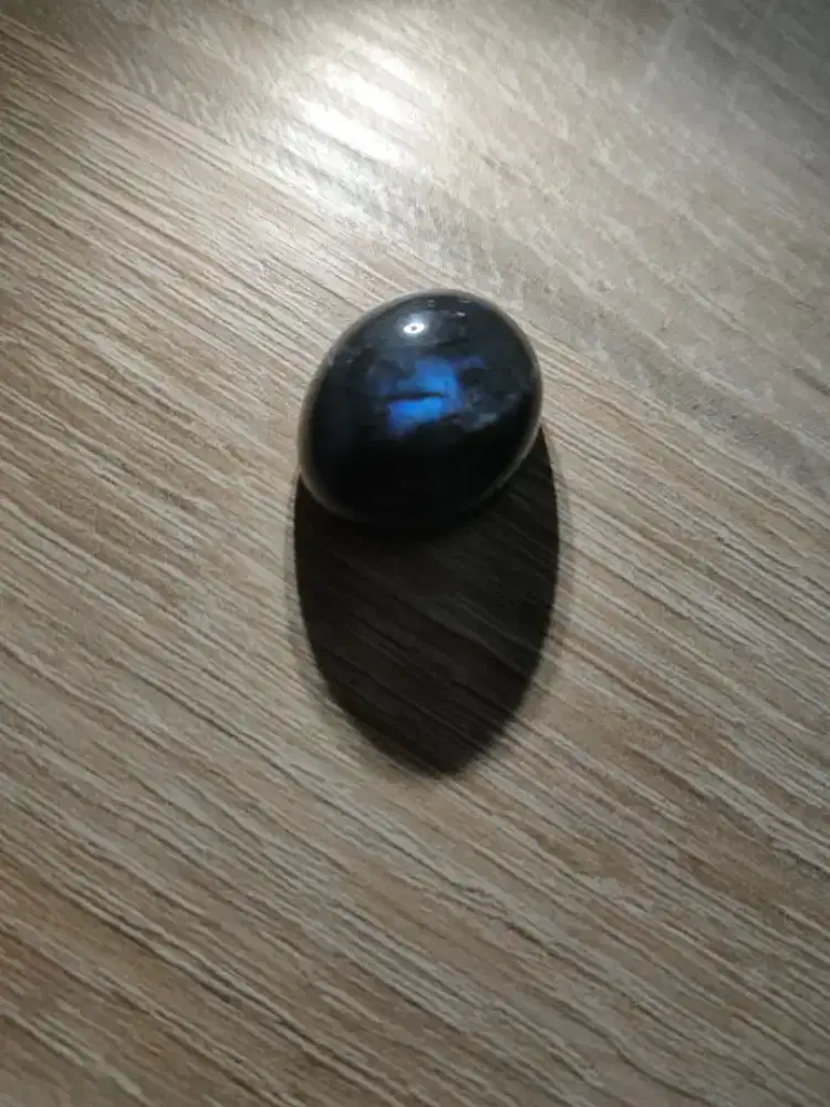 Batu cincin Labrador