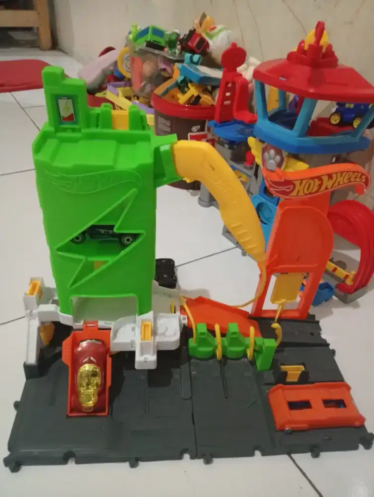 Hotweels garage fire station jual BU