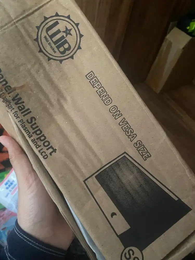 BRACKET TV Polytron 14-40inch