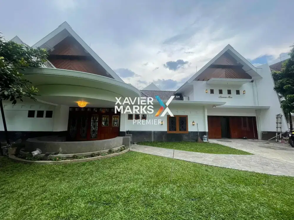 Rumah Limited High Value Area di Jalan Utama Ijen Klojen Malang