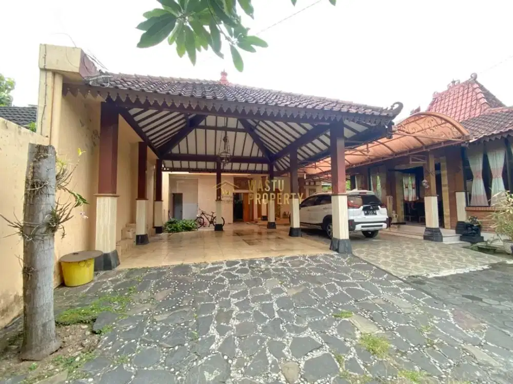 RUMAH MEWAH KONSEP ETNIK, TANAH LUAS DI BANTUL KOTA