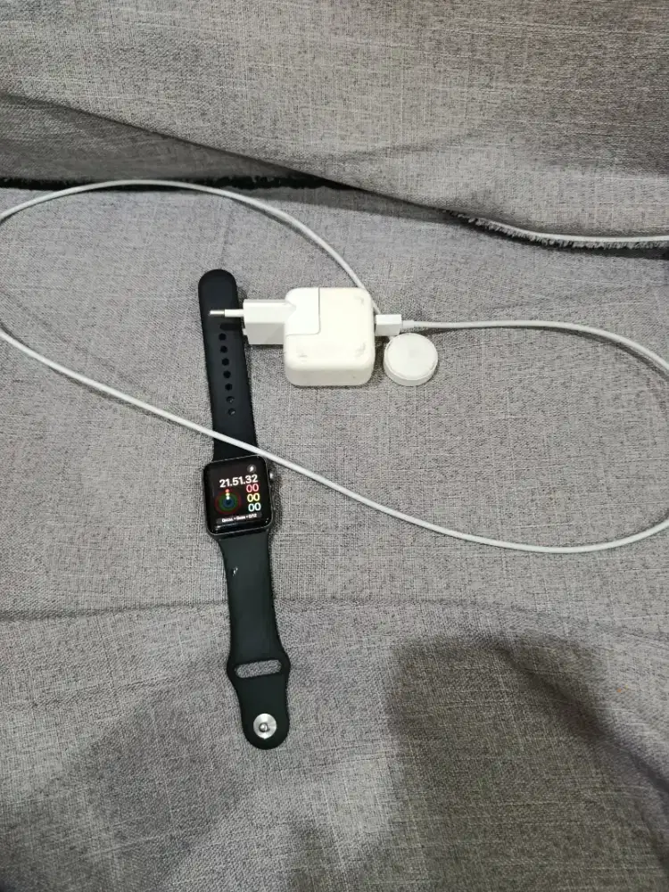 I watch 3 apple Watch