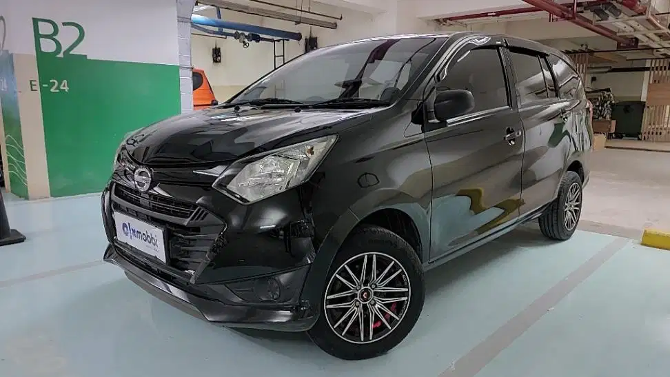 TDP 6,JT Daihatsu Sigra 1.0 D Bensin-MT Hitam 2024