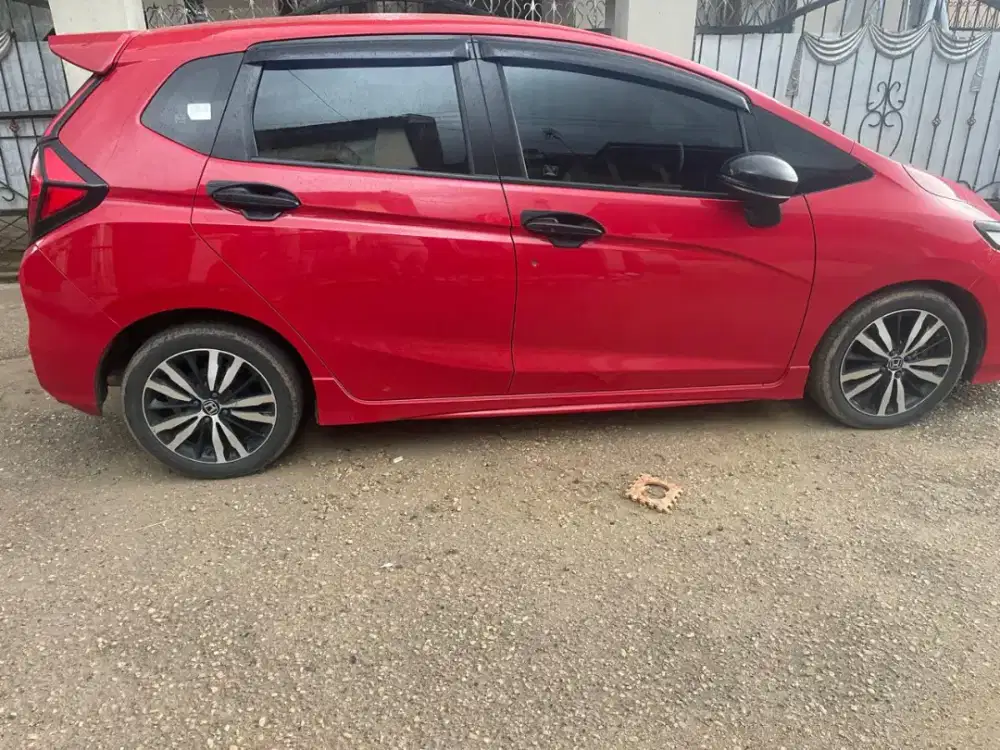 HONDA JAZZ 2015