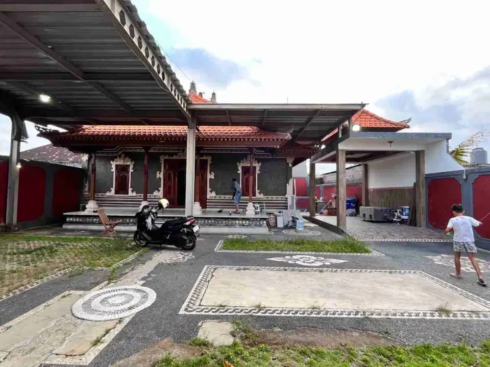 Buc rumah stylish 355m2 view sawah, halaman super luas padma utara