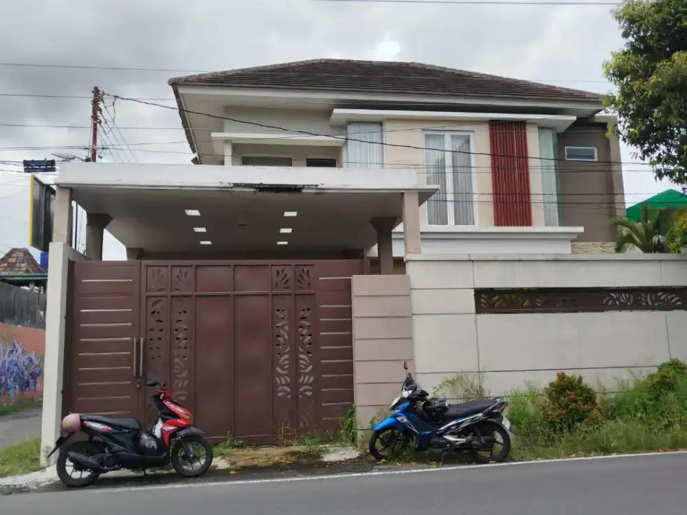 Rumah Mewah di Kodya Jogja, dekat XT Square, Kampus UAD , UTY