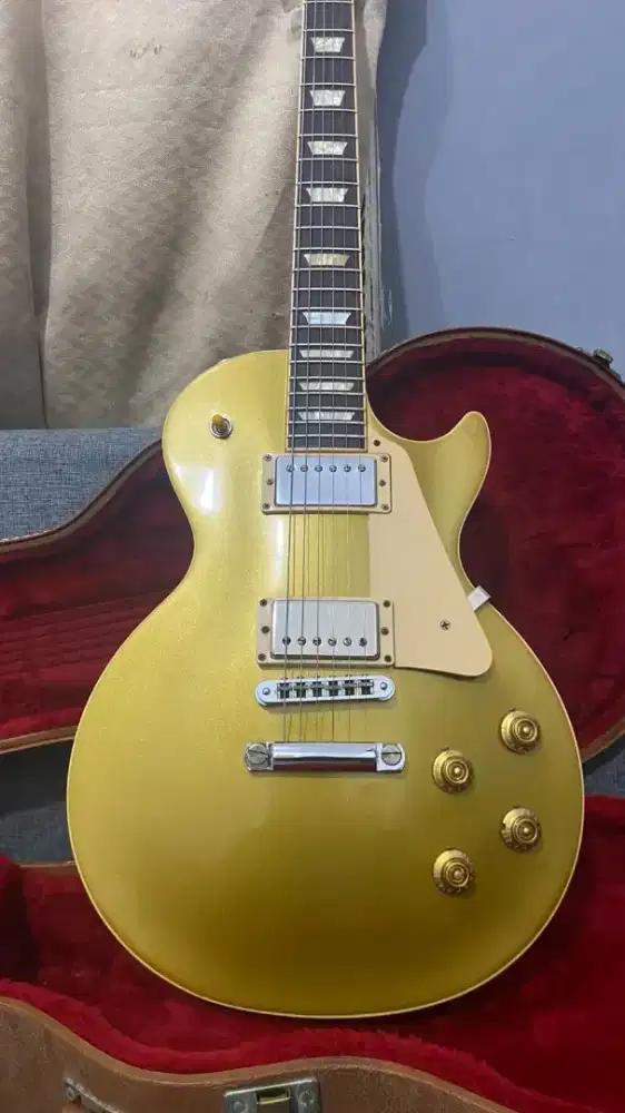 Gibson Les Paul Tradisional Electric Guitar Gold Top
