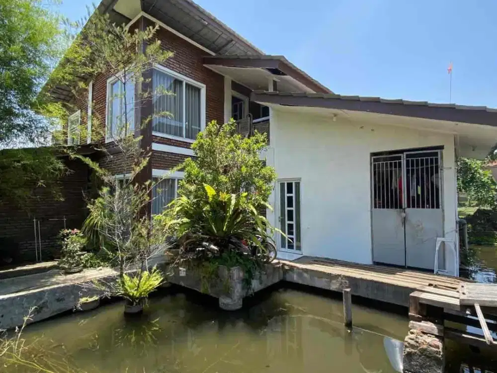 Dijual Rumah Rasa Villa Di Garut