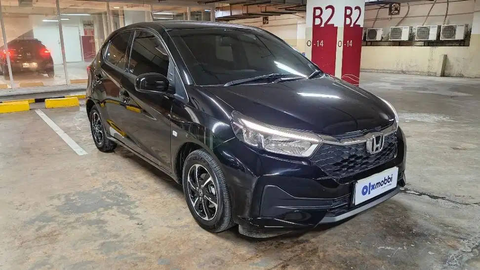 DP MURAH Honda Brio Satya 1.2 E Bensin-AT 2024 Hitam CWIVB