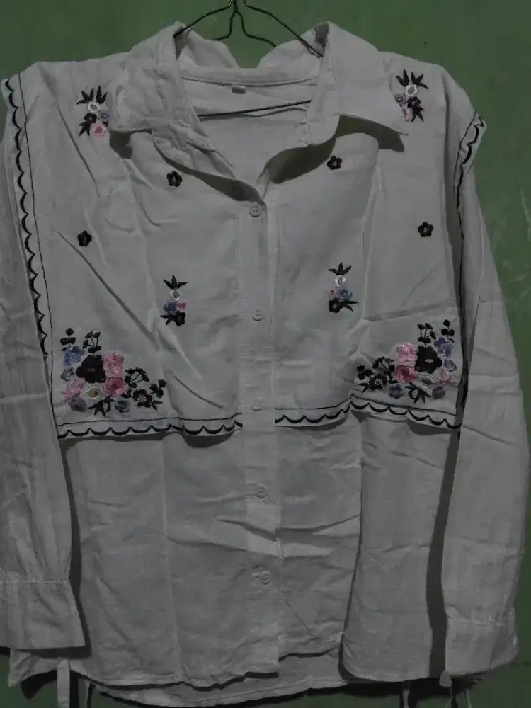 PRELOVED atasan kemeja