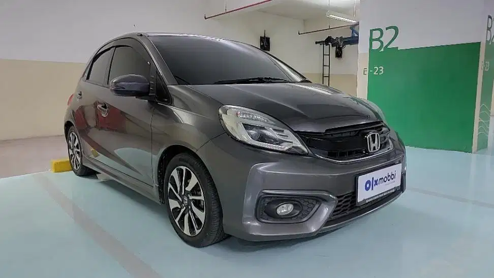 DP MURAH Honda Brio 1.2 RS Bensin-MT 2017 Abu CSMHB