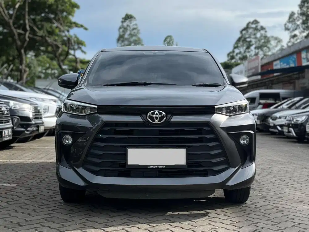 TERMURAH TOYOTA AVANZA 1.3 E AT 2025 ABU-ABU