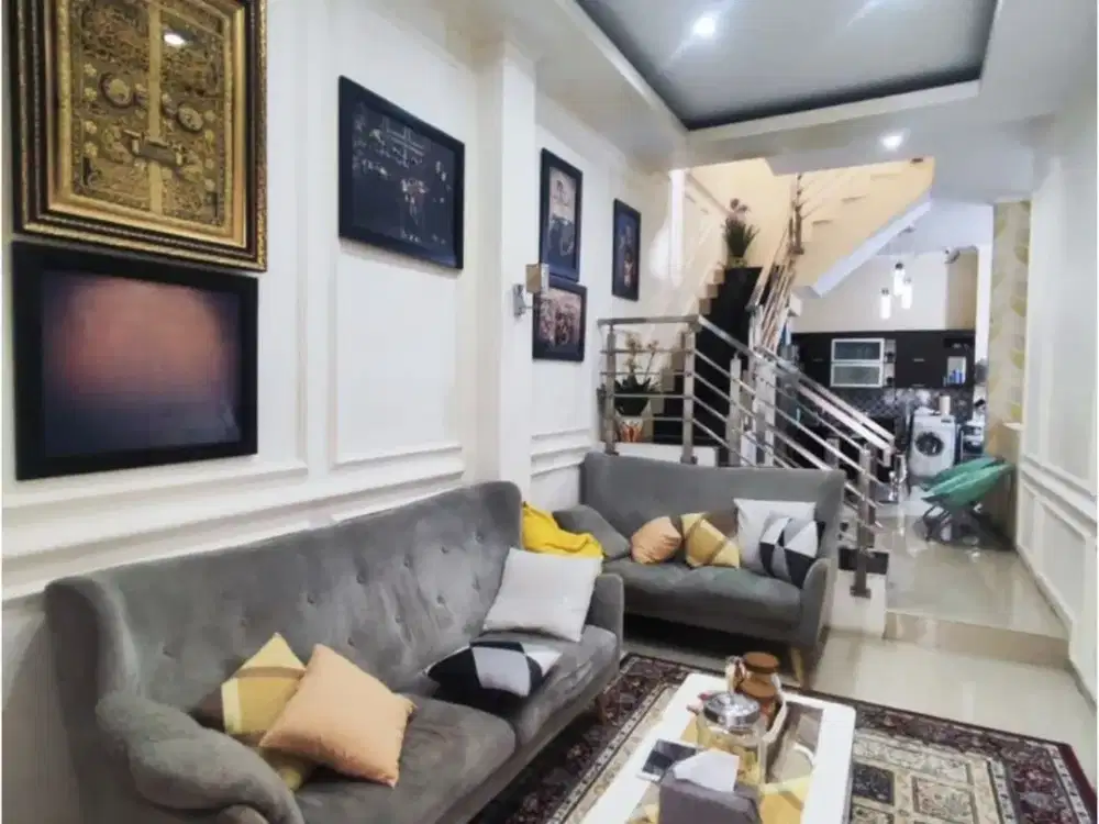 Di Jual Rumah Cantik Terawat di Setra Dago Antapani Bandung Full Furnish