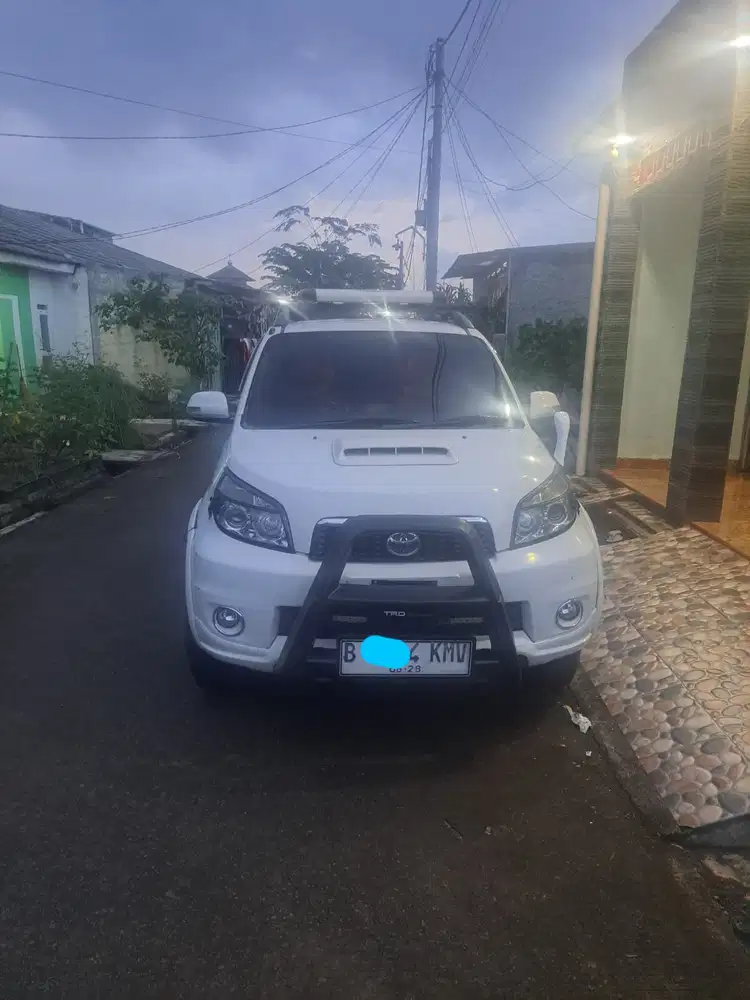 Toyota Rush 2013 Bensin