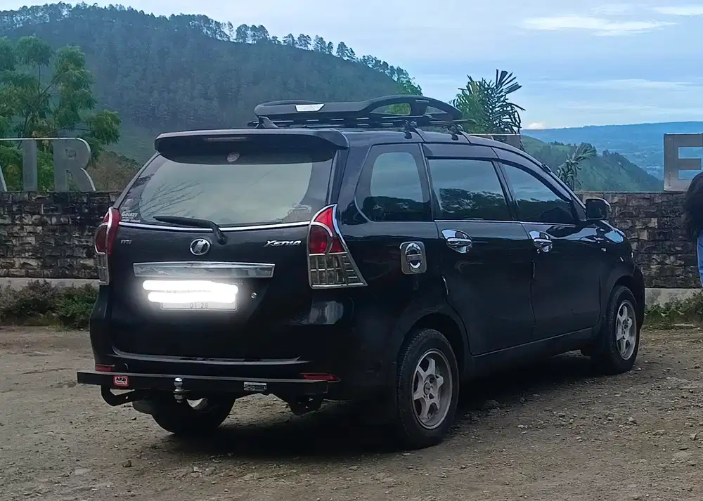 Daihatsu Xenia 2012 Bensin