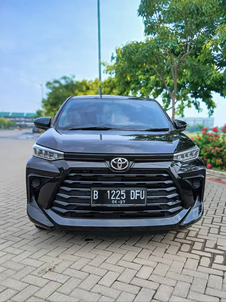 ALL NEW AVANZA METIC 1.3 E CVT 2022 HITAM