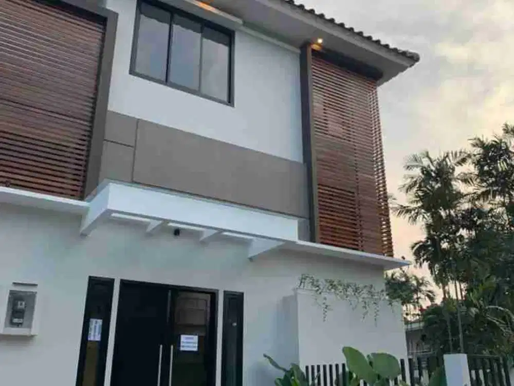 DIJUAL RUMAH TAMAN BROMO FULL FURNISED MEWAH TERAWAT