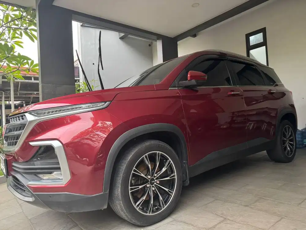 Wuling Almaz 1.5L T Lux 7 Seater