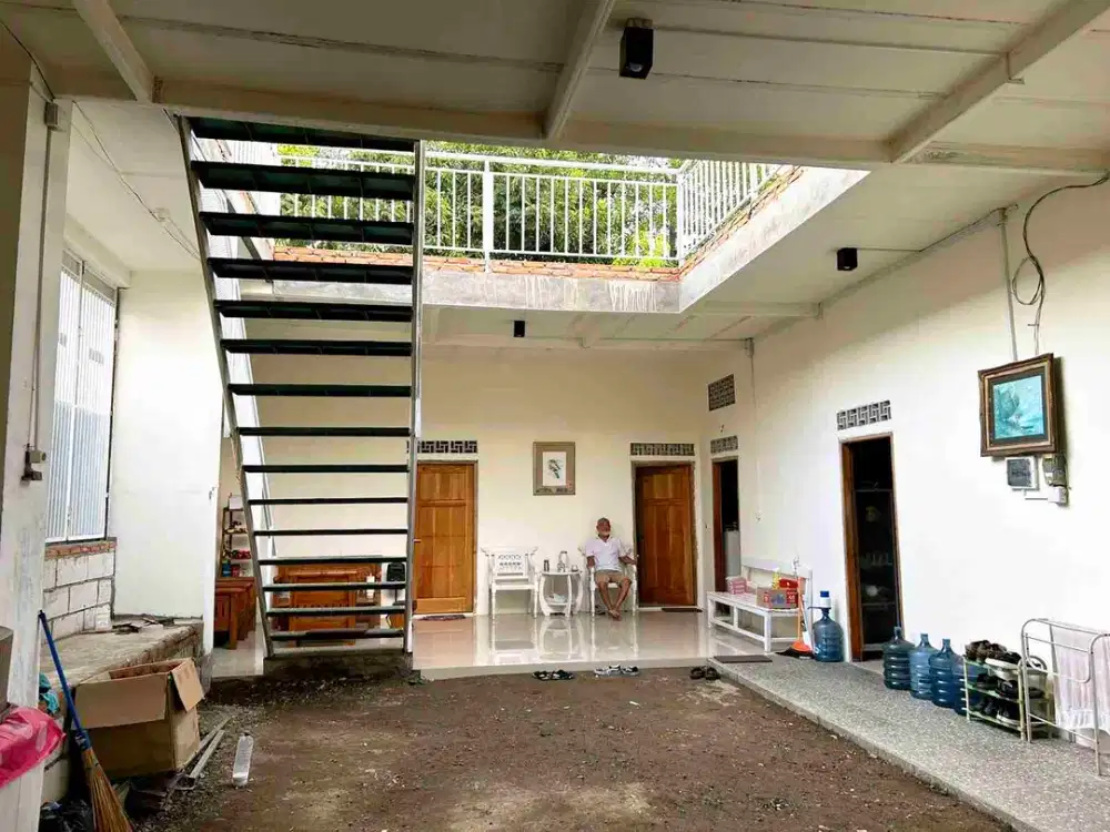 RUMAH TANAH NGGENTONG