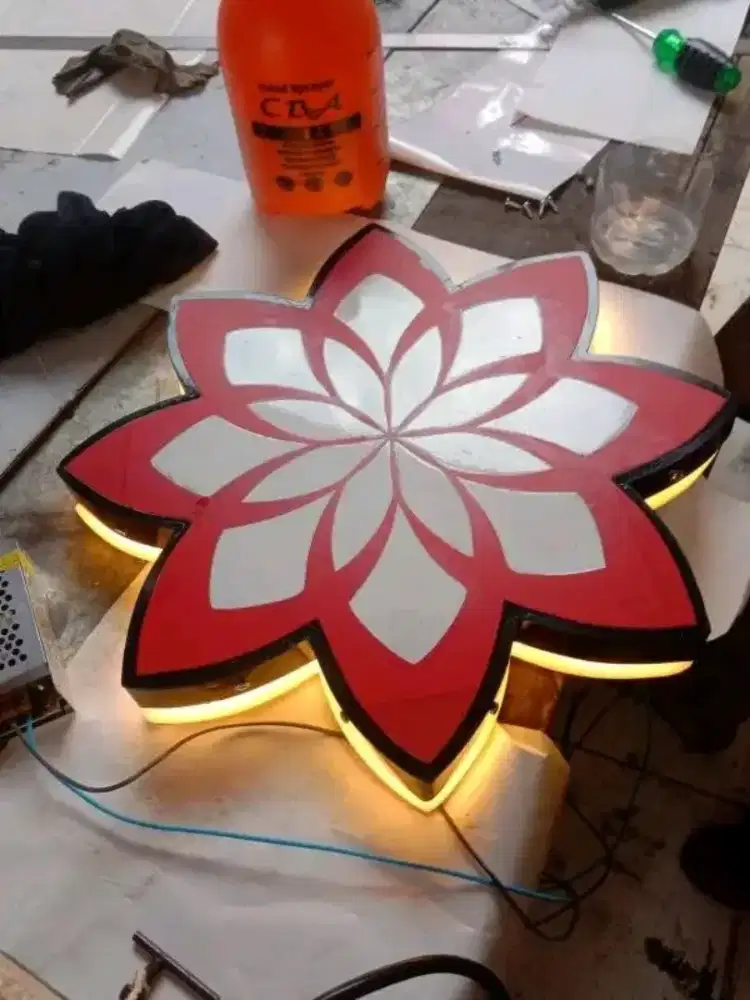 PRODUSEN NEON BOX HURF TIMBUL LAMPU REKLAME DLL.