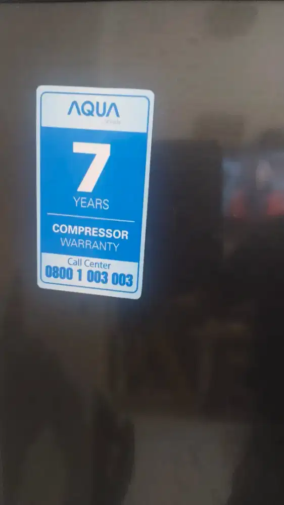 Kulkas 2 Pintu merk AQUA nego tipis