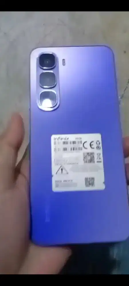 Infinix hot 60i 8 /256