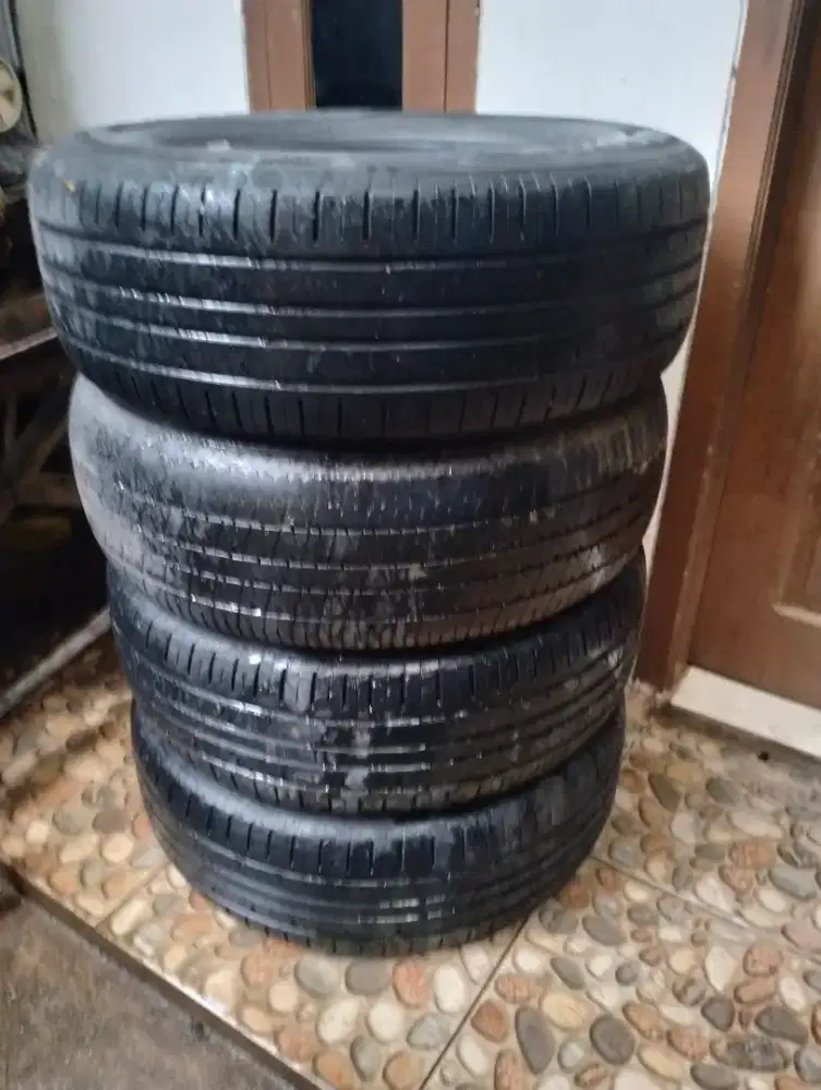 Ban Hankook Ring 15/65/205