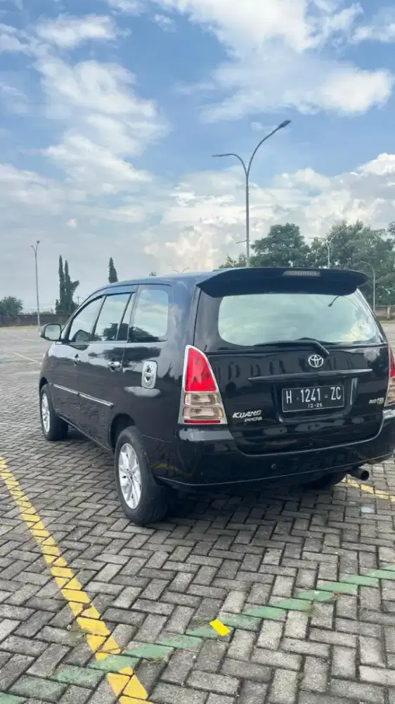 dijual kijang inova bensin type G