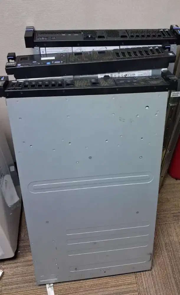 BELI SERVER BEKAS SEGALA KONDISI