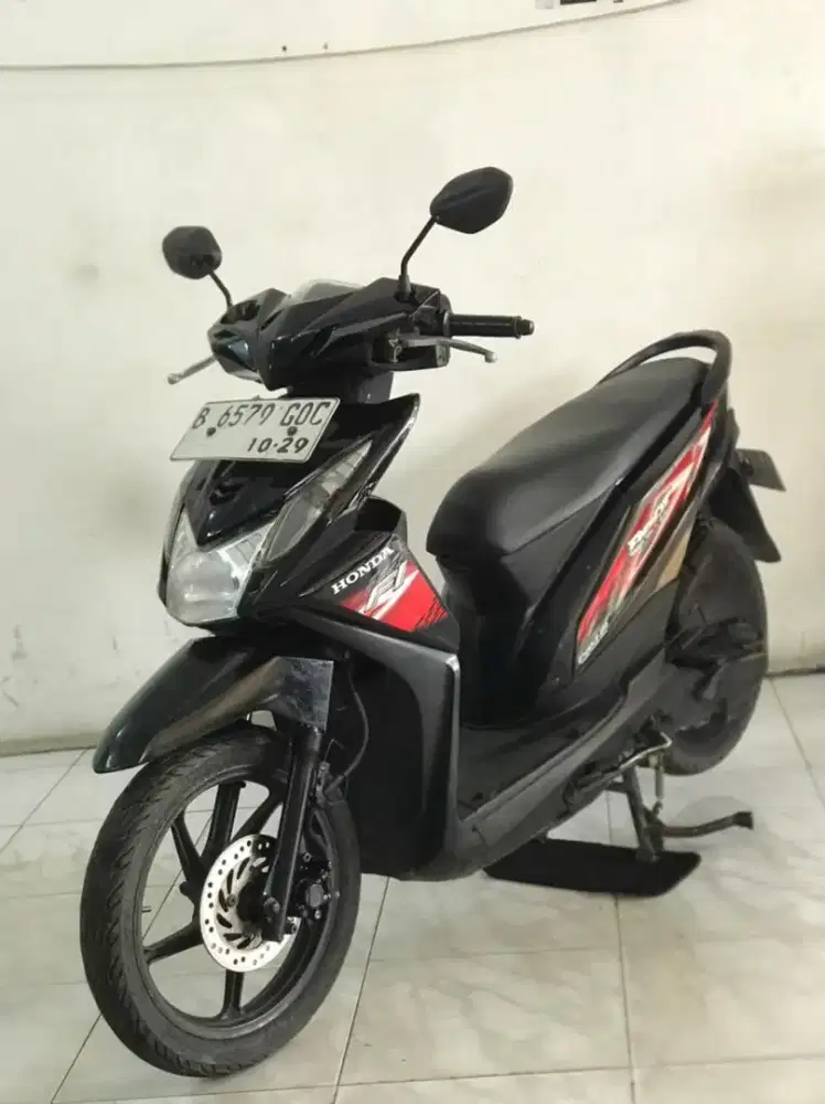 Dijual cepat Honda Beat th.2014