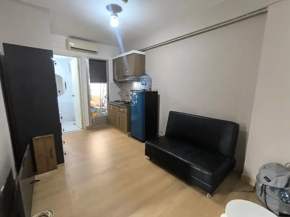 apartment kalibata city tower Ebony lantai 8