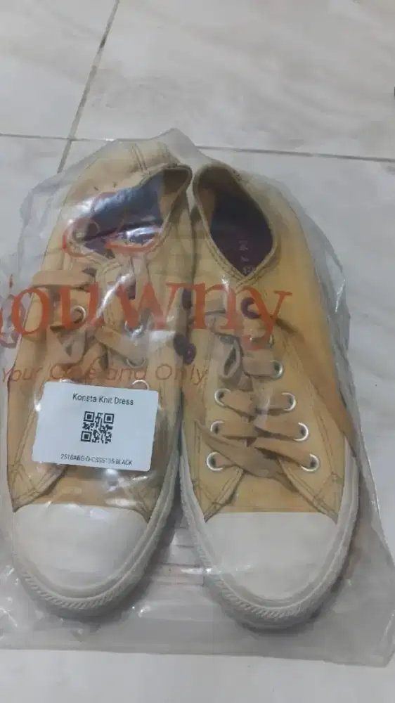 Sepatu Wanita converse dan nike