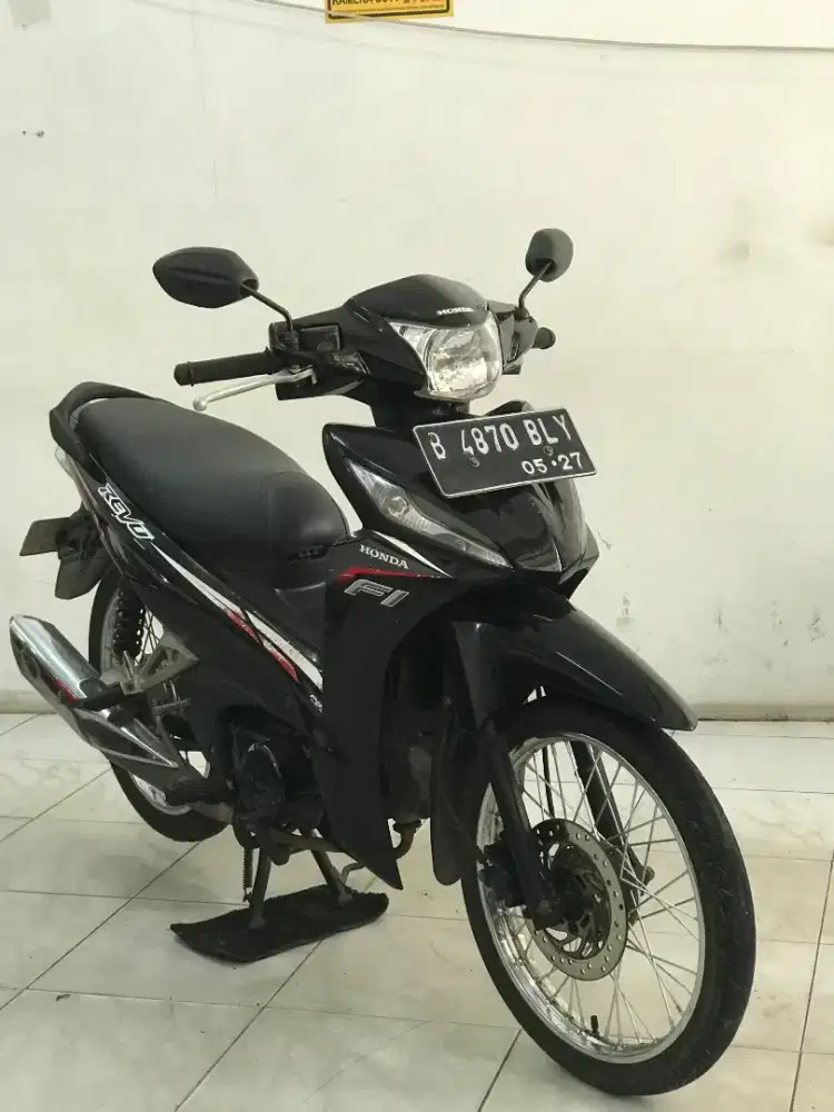 Dijual Cepat Honda Revo th.2017