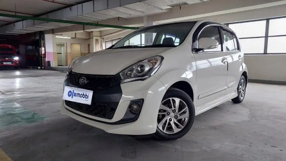 TDP 5,JT Daihatsu Sirion 1.3 Bensin-AT Putih 2016