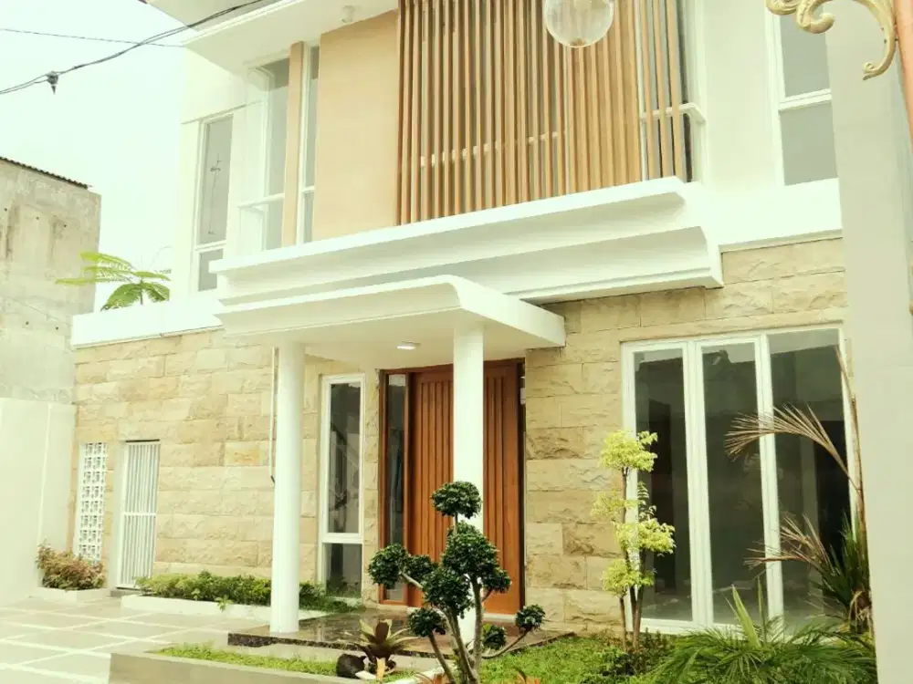 Jual Rumah Barat Hotel Hyatt JOGJA, Dalam Perumahan