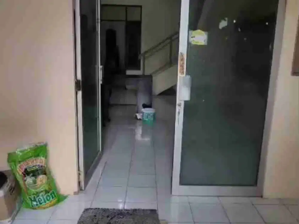 Ruko Galaxy Strategis 3 Lantai Taman Palem Lestari Jakarta Barat