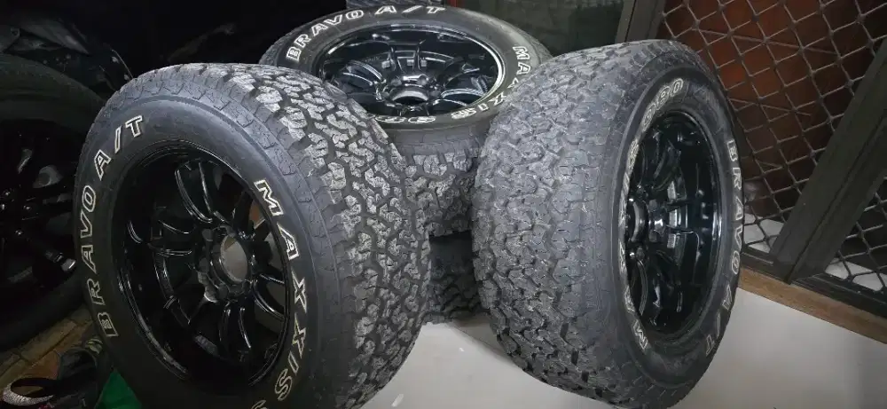 Velg & Ban Pajero, Triton, Hilux, Fortuner AT Maxxis 285/60 R18