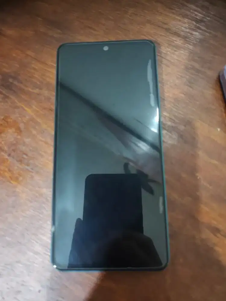 Vivo V 27e 4G 8+8 256