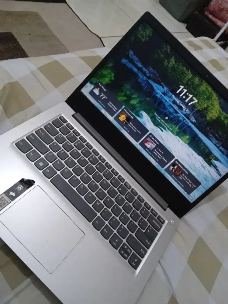 lenovo ideapad slim 3 14ada05