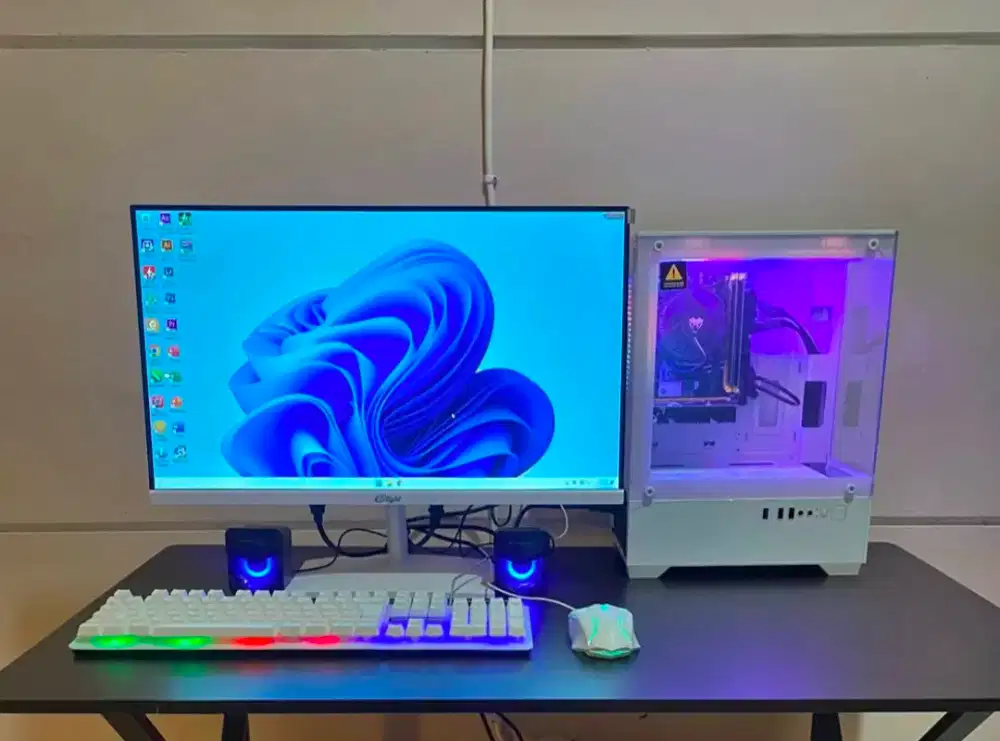 PC GAMING FULLSET (BNIB)