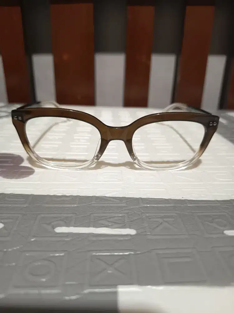 Kacamata sisley original second prada gucci celine