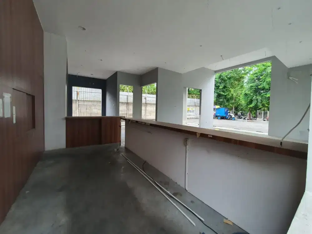 KOMERSIAL AREA DISEWAKAN  RAYA MARGOREJO INDAH STRATEGIS